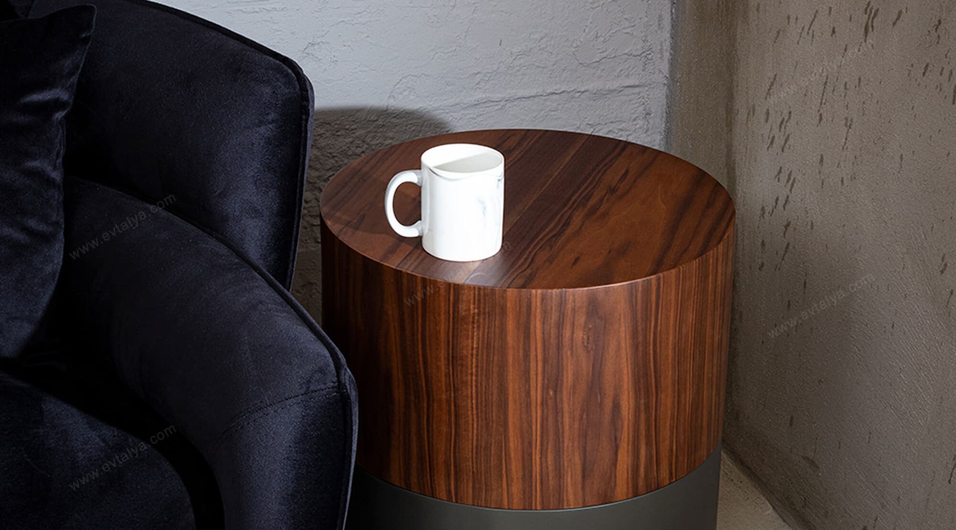 Artegon Yan Sehpa - Image 1