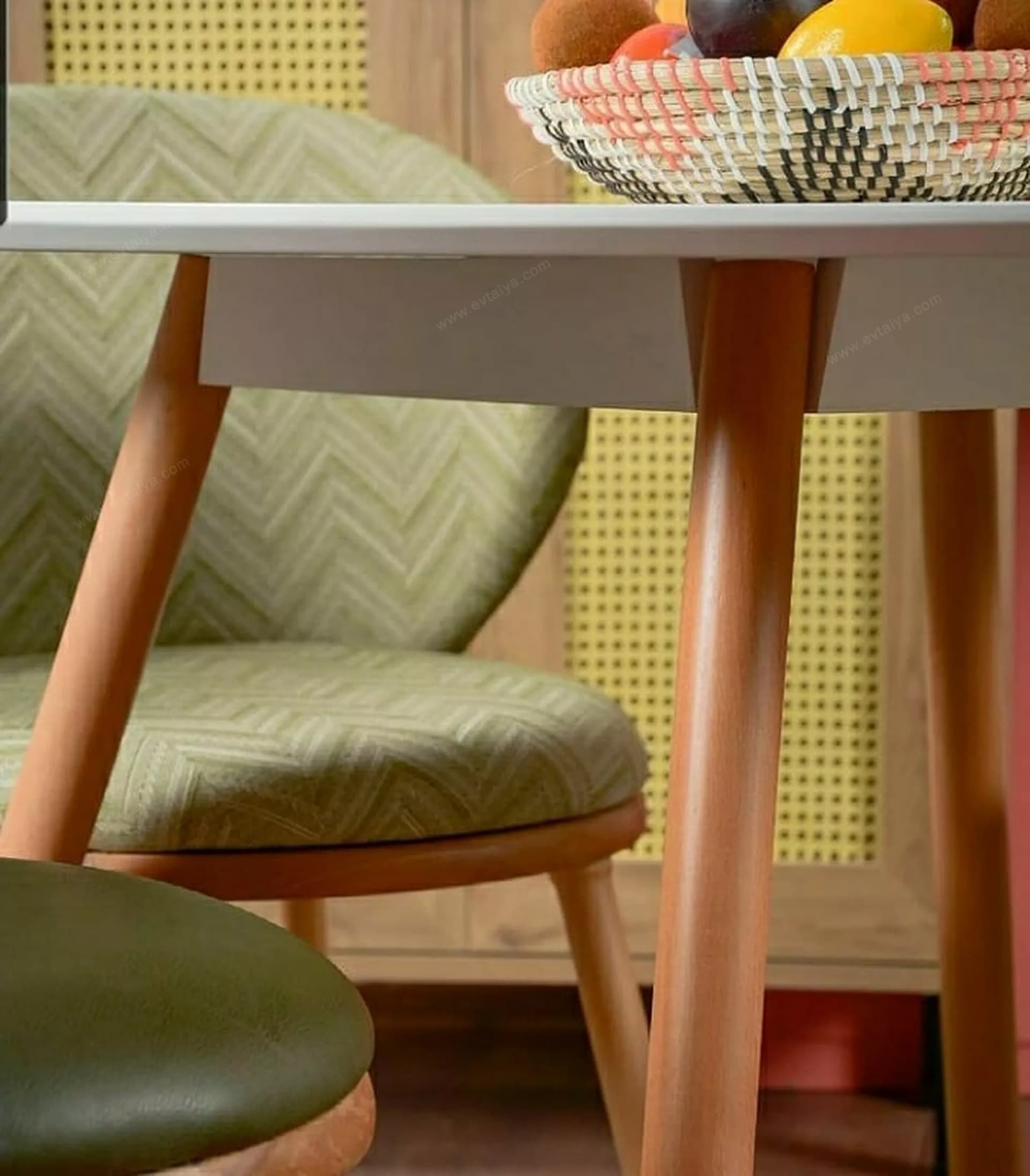 Dominik Siyah Beyaz Masa Sandalye Takımı - Image 2