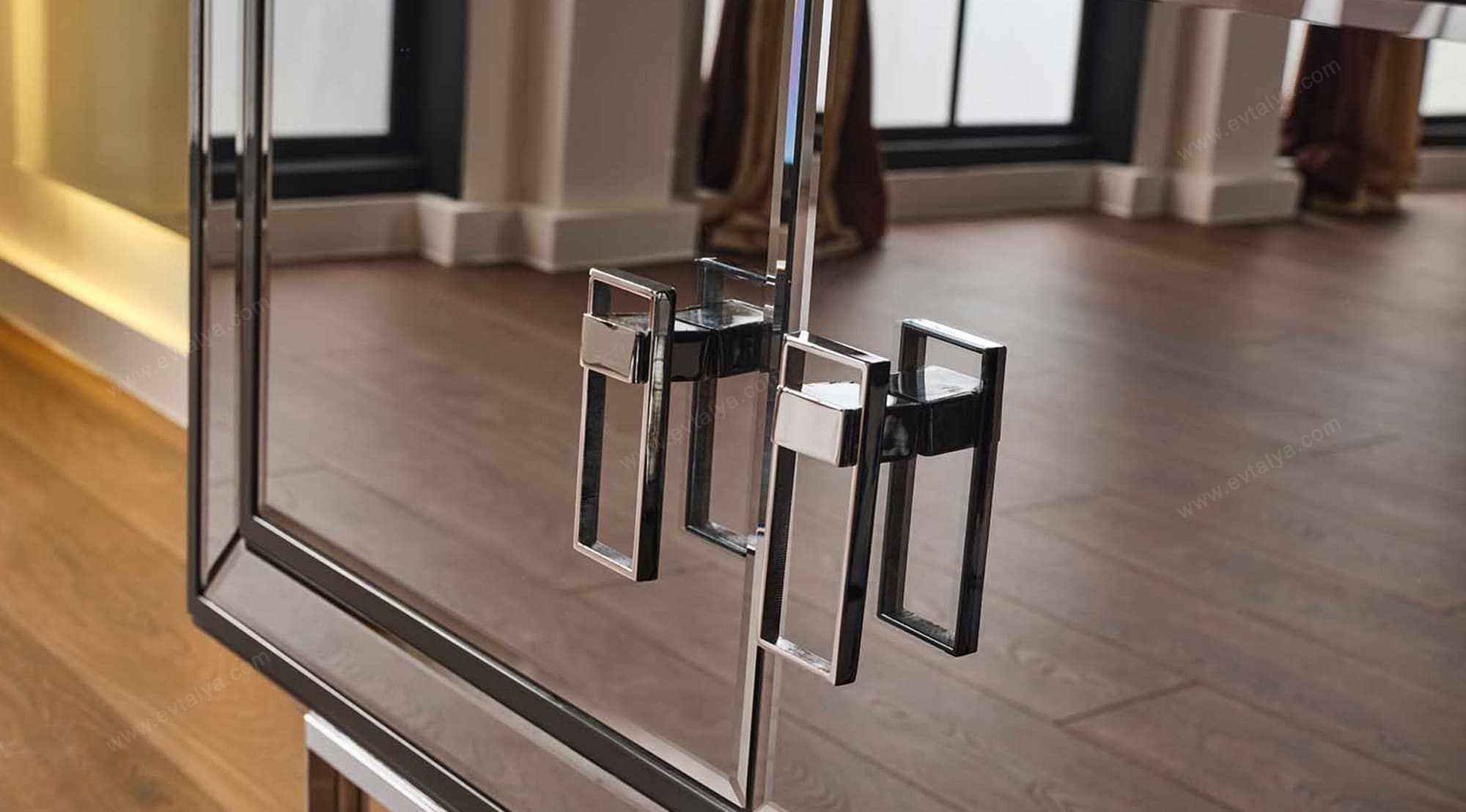 Gucci Art Deco Antrasit Yemek Odası Takımı - Image 6