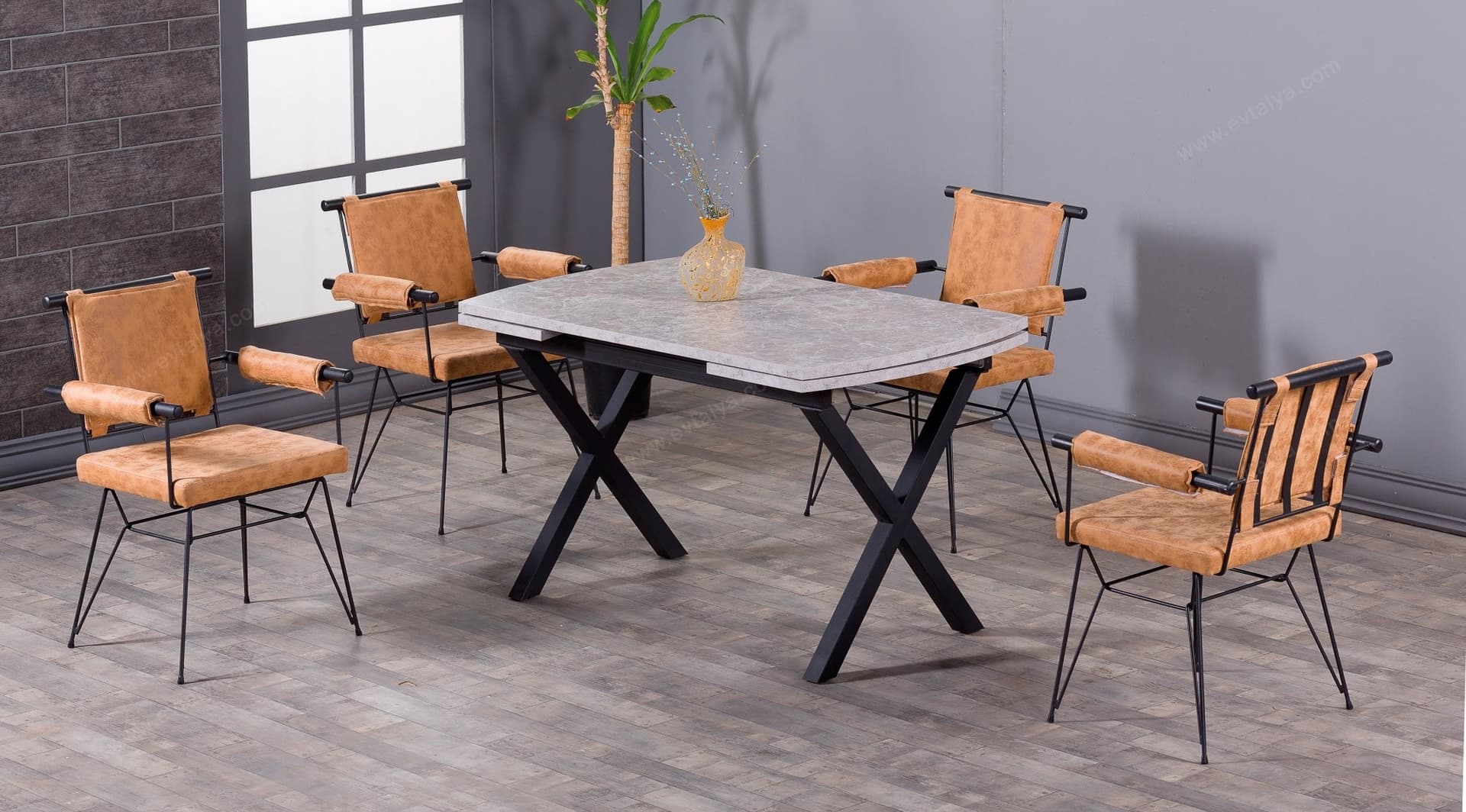 Malta Siyah Modern Masa Takımı