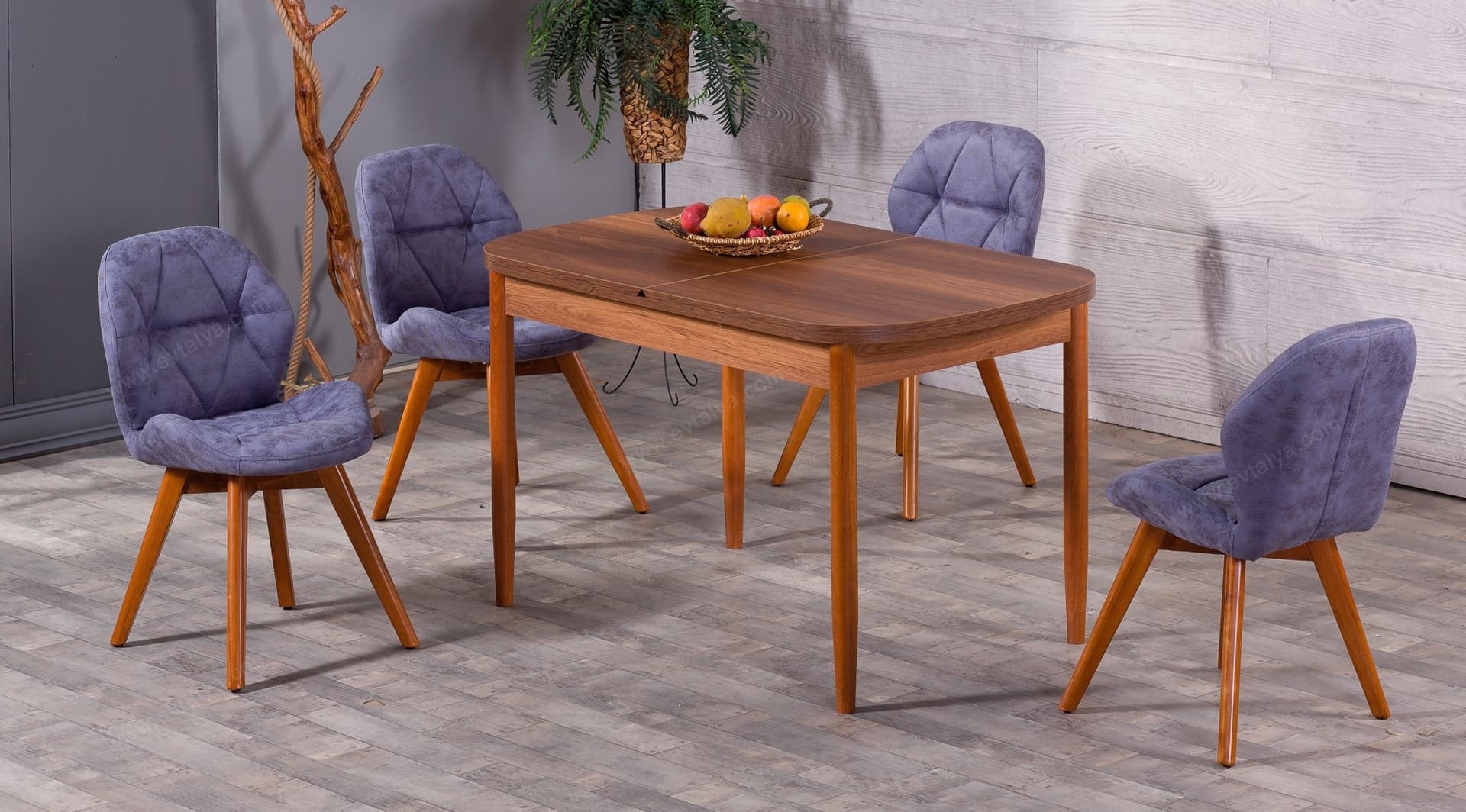 Nepal Mor Modern Masa Takımı