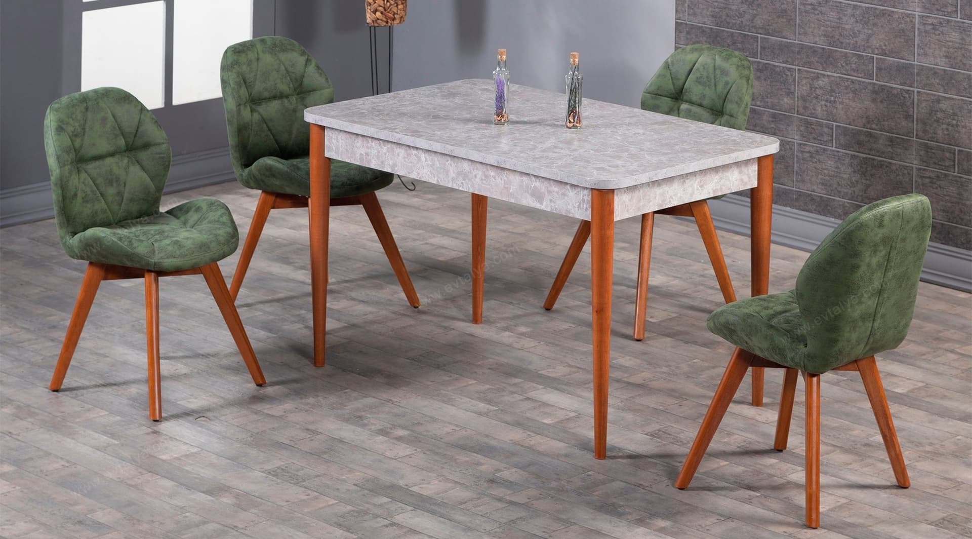 Nepal Yeşil Modern Masa Takımı