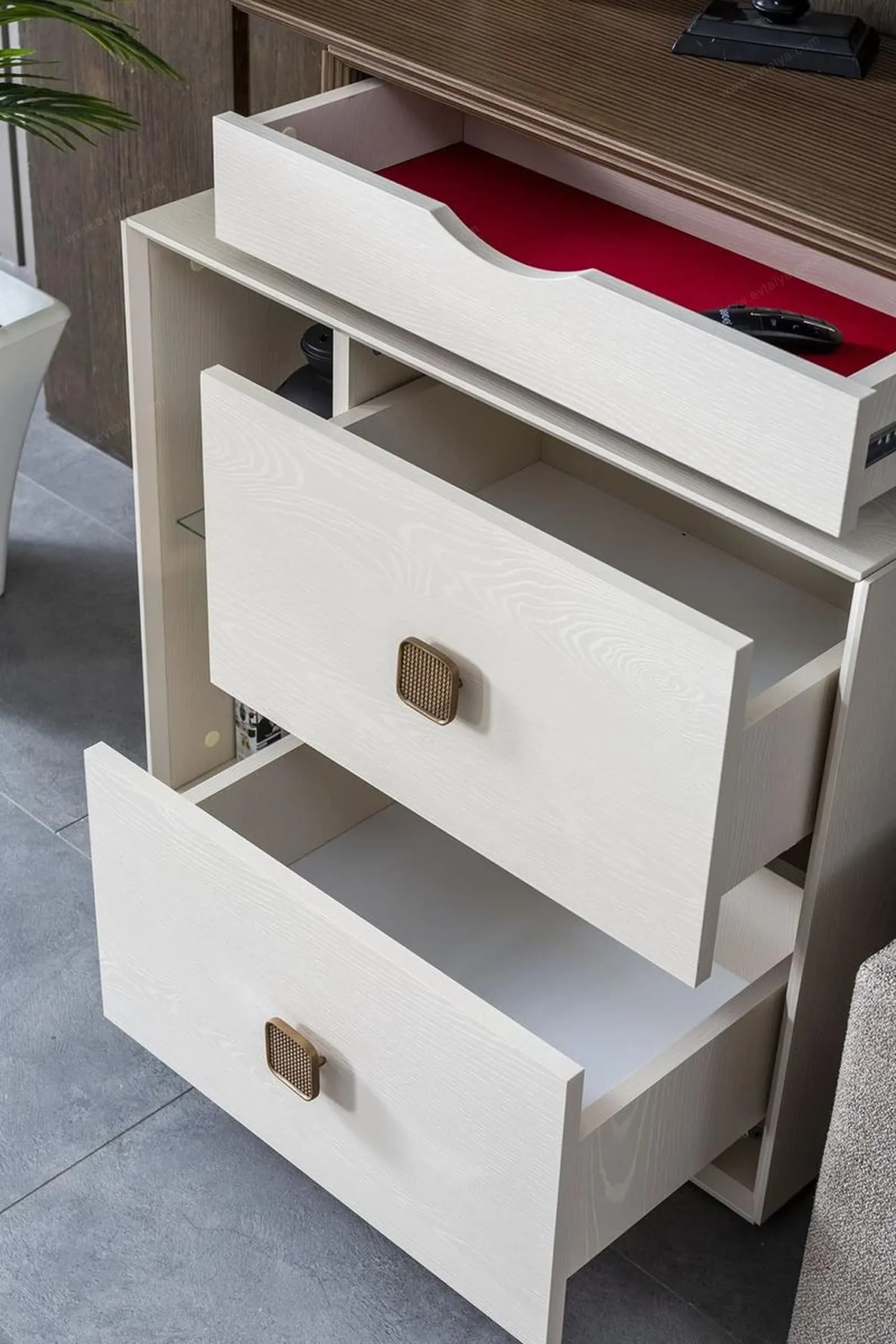 Orjin Ahşap Şömineli Yatak Odası Takımı - Image 15