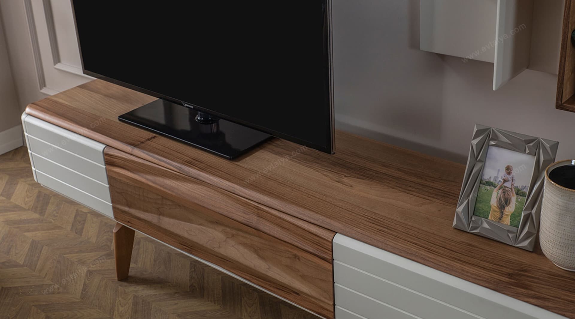 Polo Tv Ünitesi 4