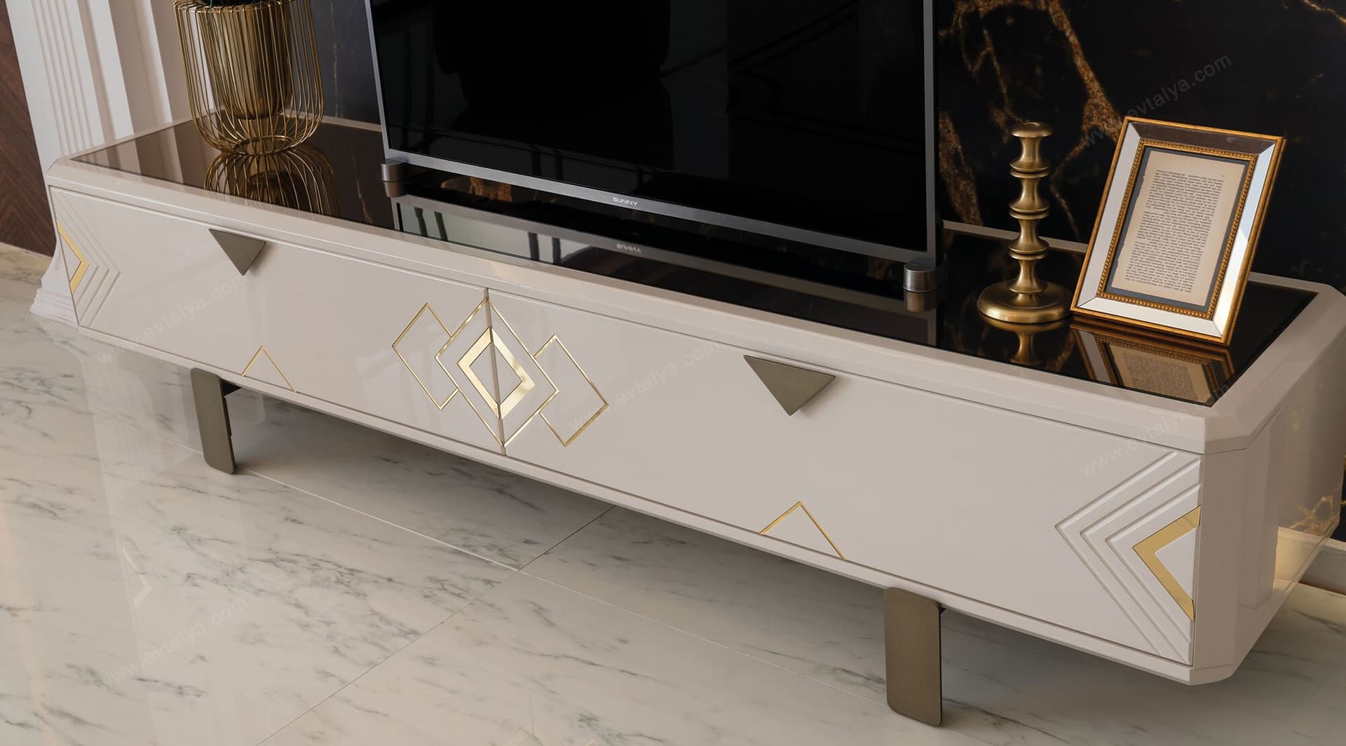 Versace Tv Ünitesi 2