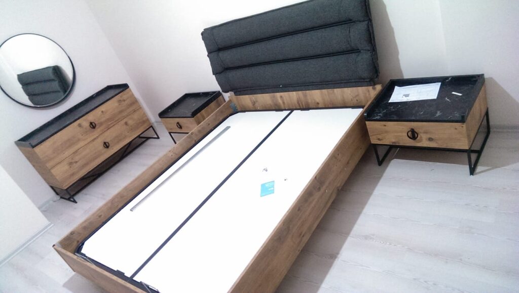 Loft Ahşap Yatak Odası Karyola